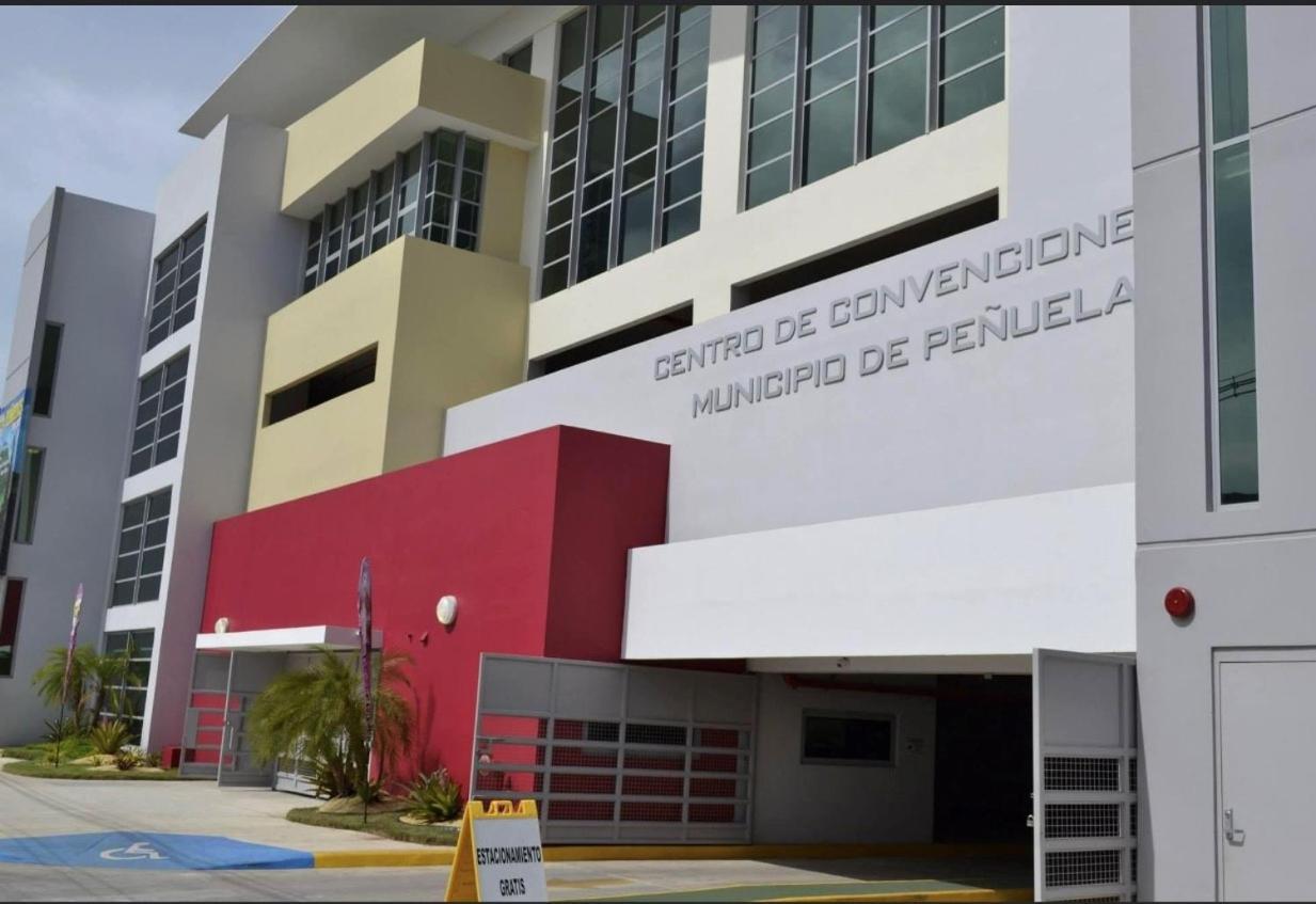 Royal Delonix Hotel Penuelas Exterior photo